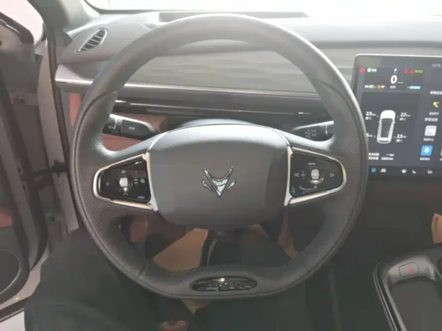 Arcfox Alpha T5 — Фото автомобиля 10