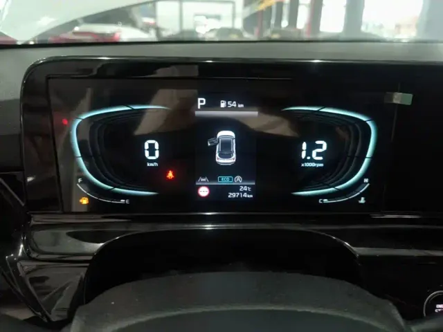 Kia Seltos — Фото автомобиля 11