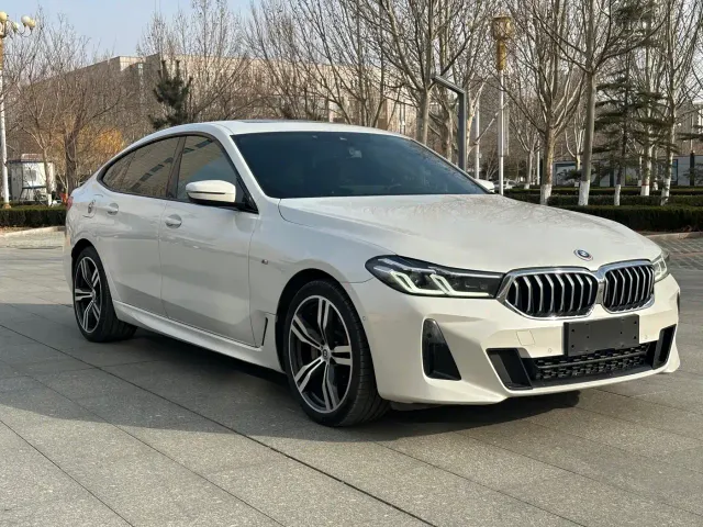 BMW 6 Series Gran Turismo — Фото автомобиля 3