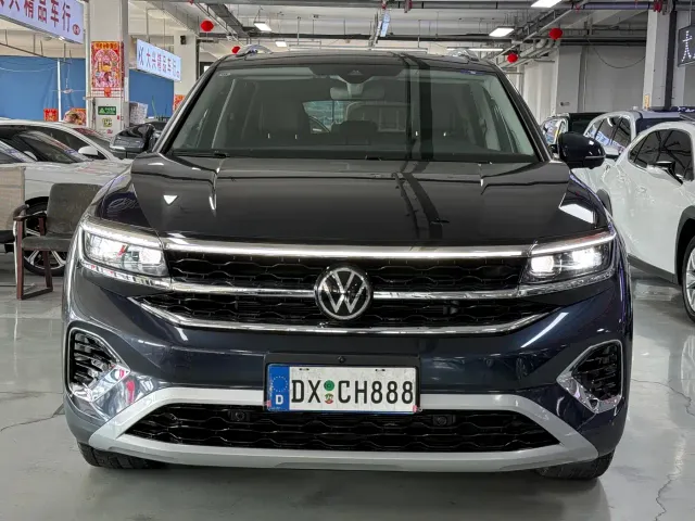 Volkswagen Talagon — Фото автомобиля 2