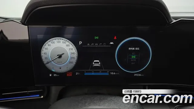 Hyundai Avante CN7 — Фото автомобиля 11
