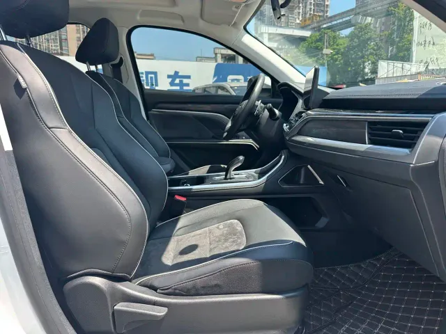 Haval H6 — Фото автомобиля 16
