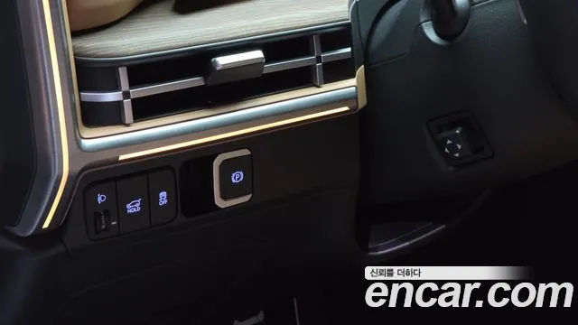 Hyundai Santa Fe MX5 — Фото автомобиля 19