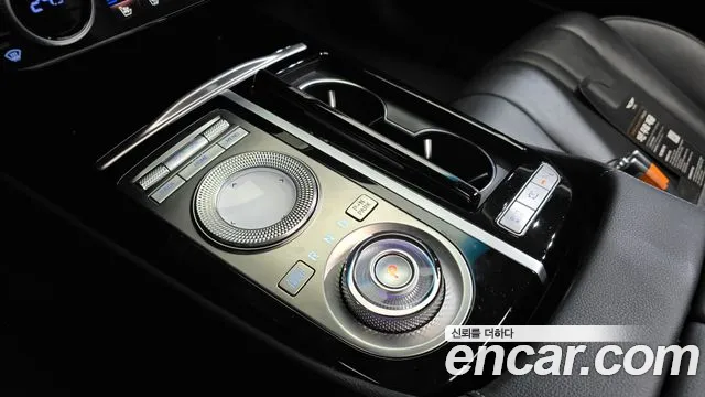 Genesis G80 RG3 — Фото автомобиля 12