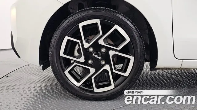 Kia RAY Новый Kia Ray Signature — Фото автомобиля 5