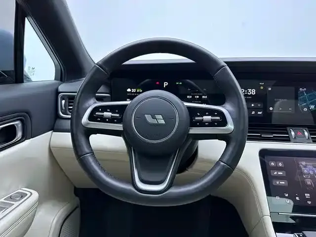 Li Auto ONE — Фото автомобиля 10
