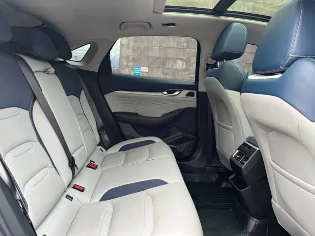 Geely Xingrui — Фото автомобиля 14