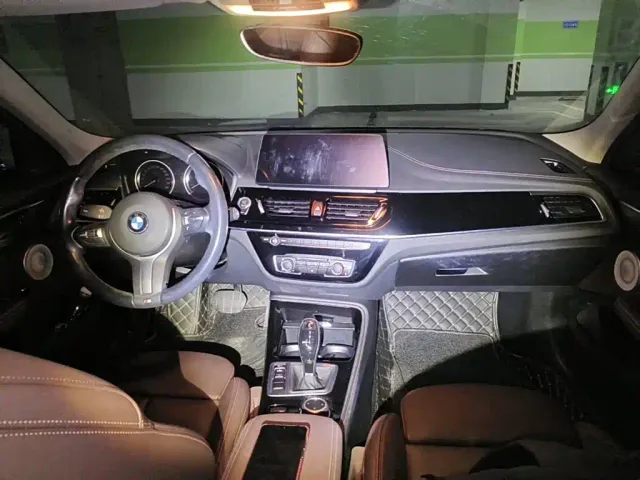 BMW 1 Series — Фото автомобиля 12