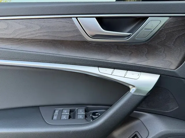 Audi A6L — Фото автомобиля 9