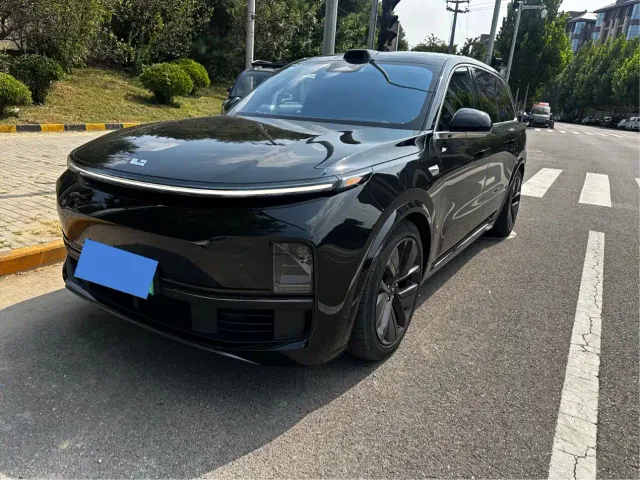 Фотография автомобиля — Li Auto L9