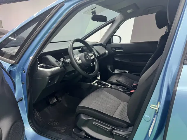 Honda Fit — Фото автомобиля 7