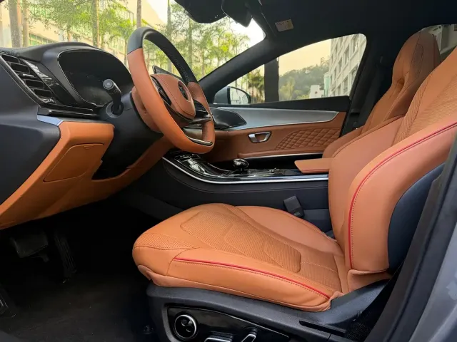 BYD Han 2022 DM-i 121KM Prestige — Фото автомобиля 9