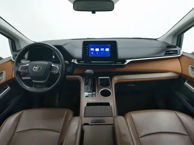 Toyota Granvia — Фото автомобиля 5