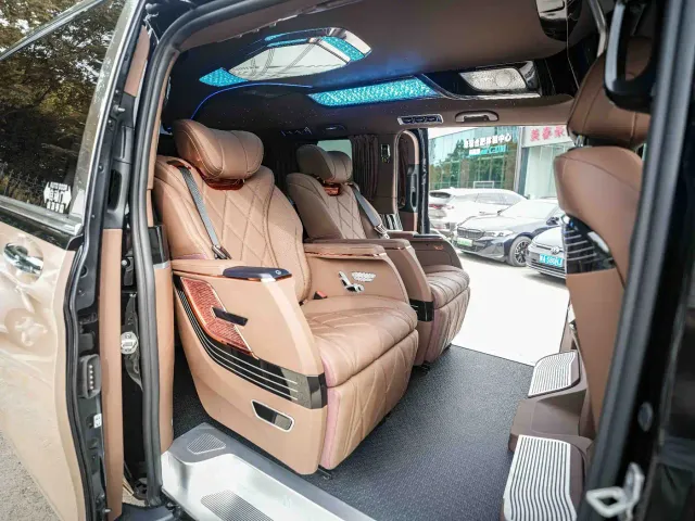 Mercedes-Benz Vito — Фото автомобиля 7