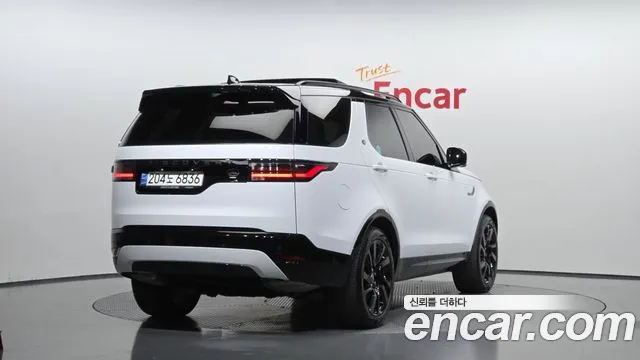 Land Rover Discovery — Фото автомобиля 2