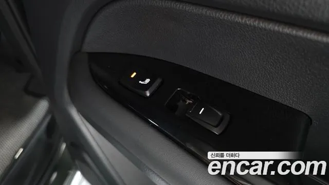 KG_Mobility_Ssangyong Rexton Новый Rexton Sport Дизель 2.2 4WD — Фото автомобиля 20