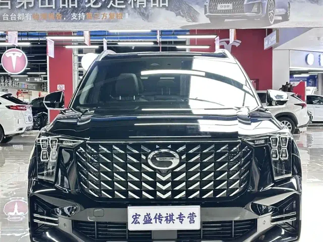 GAC Trumpchi GS8 — Фото автомобиля 4