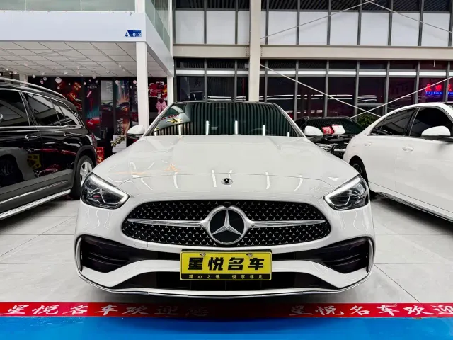 Mercedes-Benz C-Class — Фото автомобиля 3
