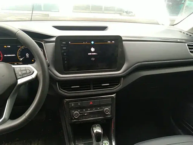 Volkswagen Tharu — Фото автомобиля 12