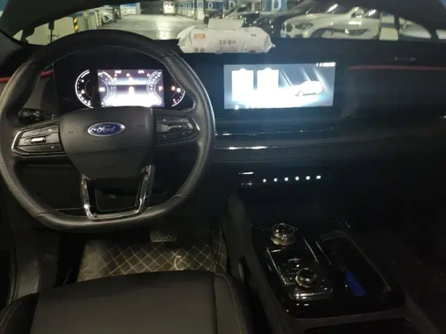 Ford Lingrui 2022 EcoBoost 170 Platinum — Фото автомобиля 5