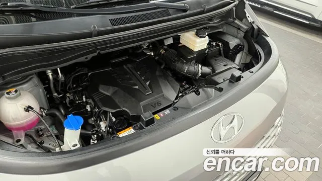 Hyundai Staria Staria L3.5 Карго 5 мест — Фото автомобиля 6