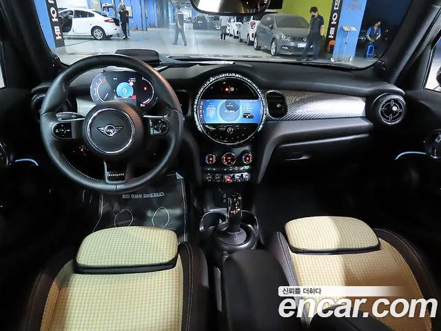 Mini Cooper — Фото автомобиля 5