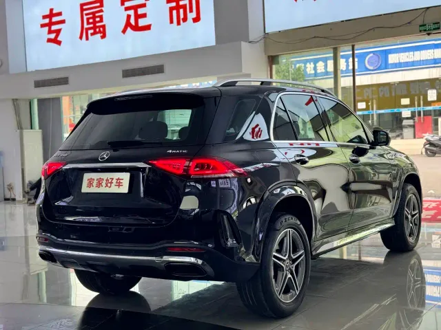 Mercedes-Benz GLE-Class — Фото автомобиля 18