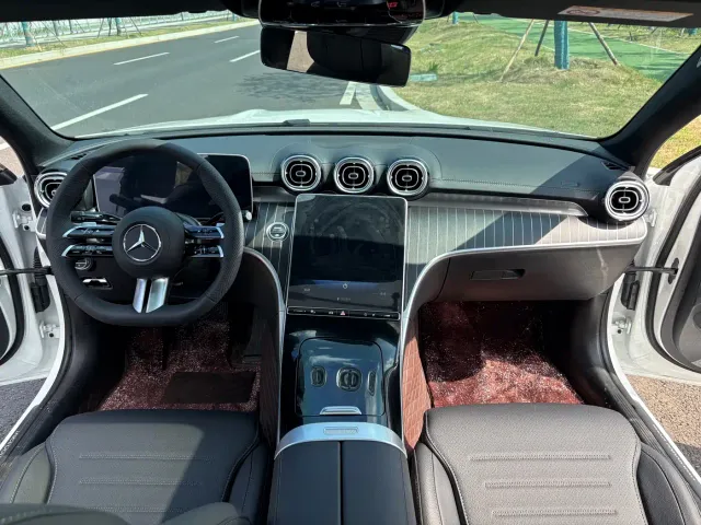 Mercedes-Benz C-Class — Фото автомобиля 14