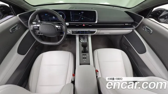 Hyundai Ioniq 6 — Фото автомобиля 10