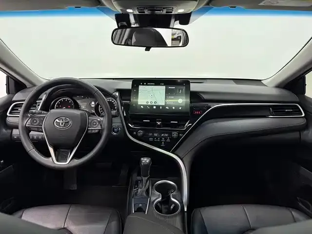 Toyota Camry — Фото автомобиля 4