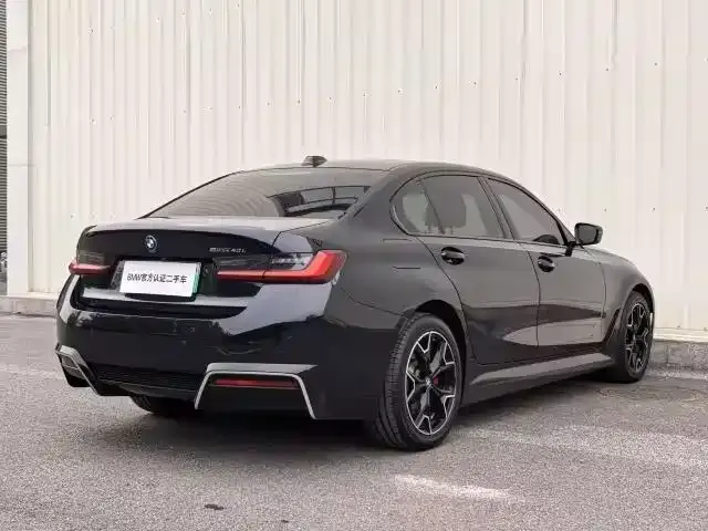 BMW i3 — Фото автомобиля 6