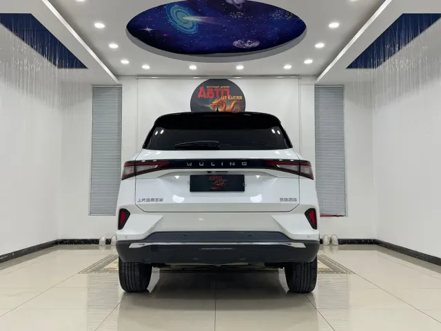 Wuling Asta — Фото автомобиля 17