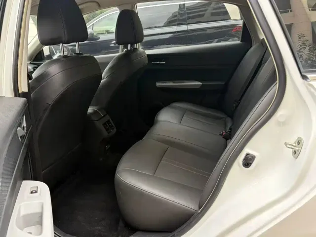 Dongfeng Fengshen E70 — Фото автомобиля 4