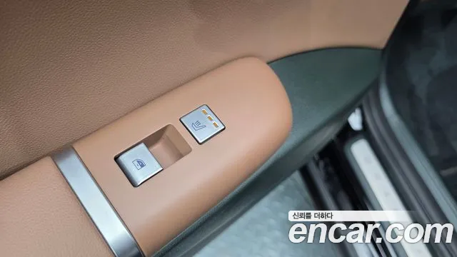 Hyundai Grandeur GN7 — Фото автомобиля 30