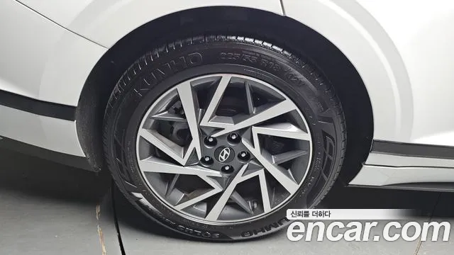 Hyundai Grandeur GN7 — Фото автомобиля 5