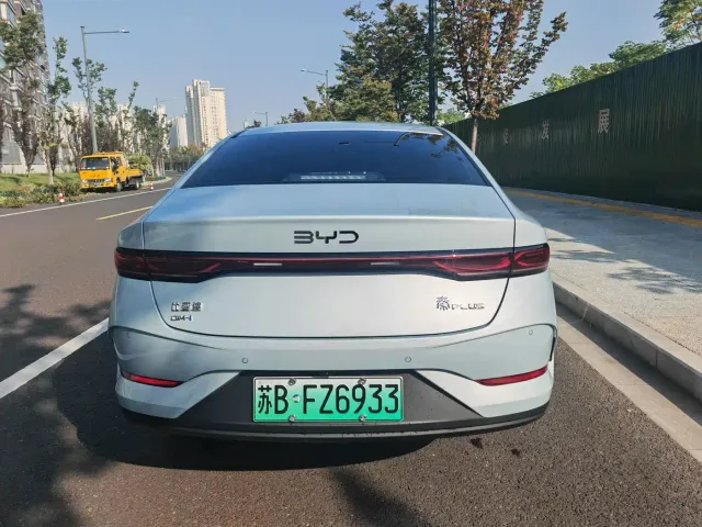 BYD Qin PLUS — Фото автомобиля 6