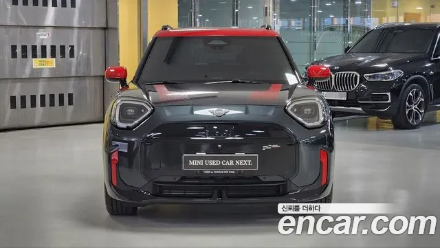 MINI Aceman 1st Gen — Фото автомобиля 3