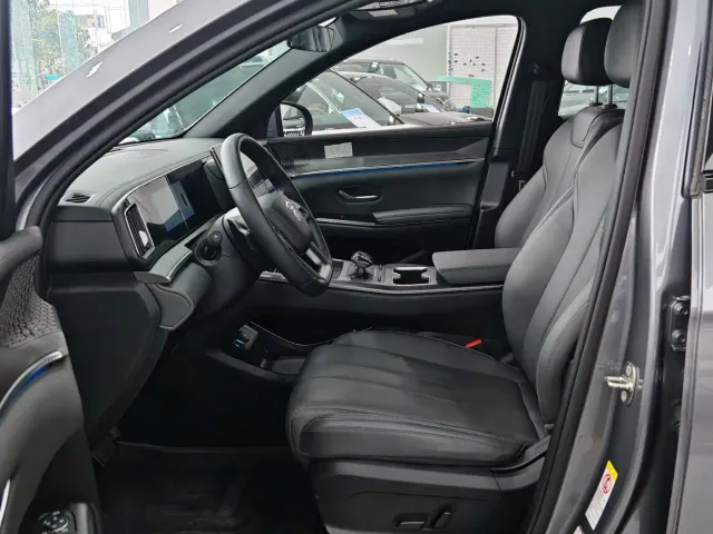 BYD Song Pro — Фото автомобиля 10