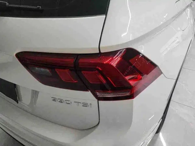 Volkswagen Tiguan L — Фото автомобиля 9