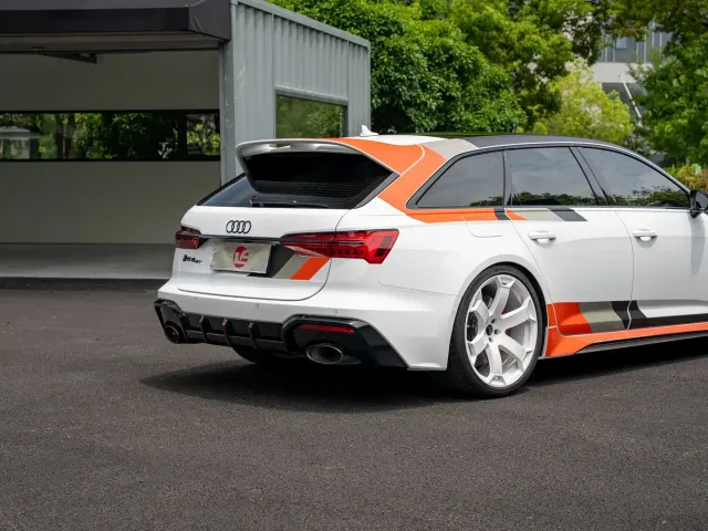 Audi RS 6 — Фото автомобиля 12