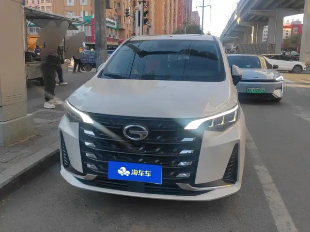 GAC Trumpchi M6 — Фото автомобиля 2