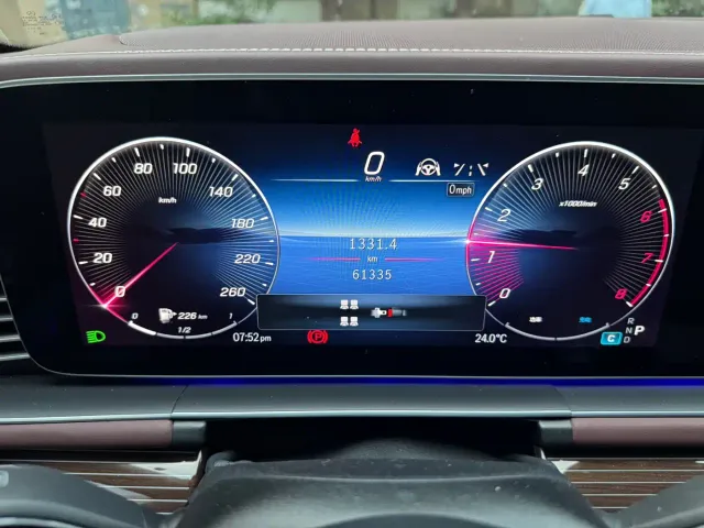 Mercedes-Benz GLS-Class — Фото автомобиля 5