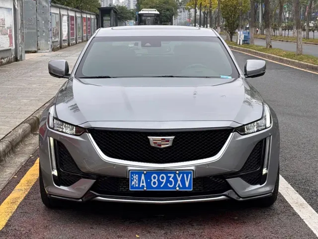 Cadillac CT5 — Фото автомобиля 2