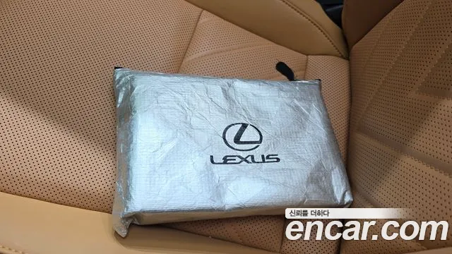 Lexus NX — Фото автомобиля 30