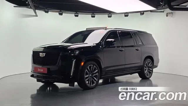 Фотография автомобиля — Cadillac Escalade 5th Gen