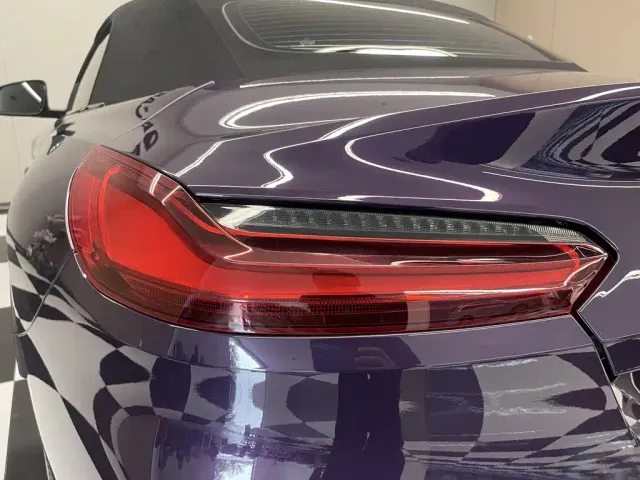 BMW Z4 — Фото автомобиля 10