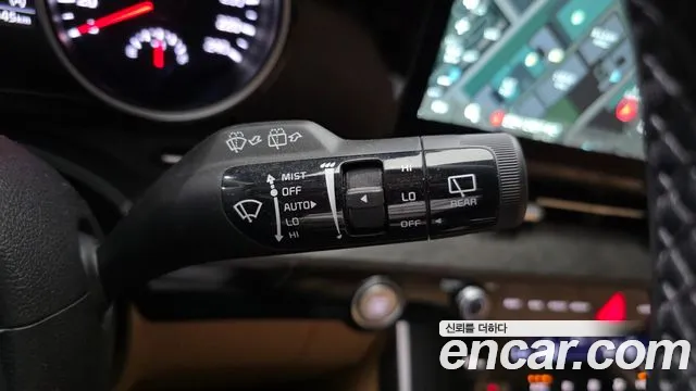 Kia Canival Carnival 4 поколение Дизель 9 мест Prestige — Фото автомобиля 14