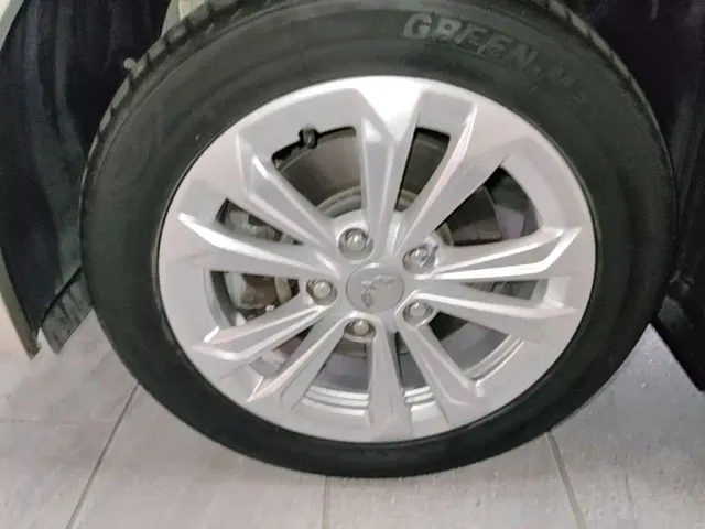 Wuling Jiachen — Фото автомобиля 22