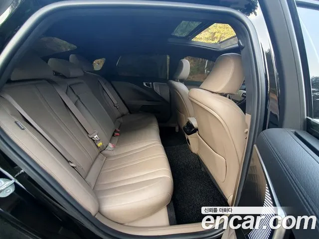 Kia K8 — Фото автомобиля 9