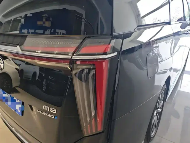 GAC Trumpchi M8 — Фото автомобиля 7